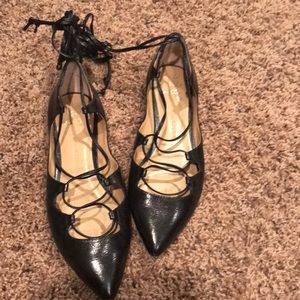Womens 7.5 black flats